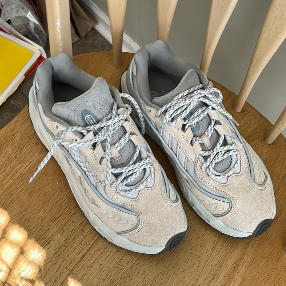 Men’s adidas shoes